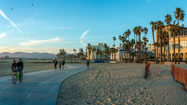 Experience the Magic of Los Angeles, California